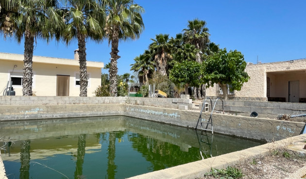 Resale - Villa - Crevillent - Inland