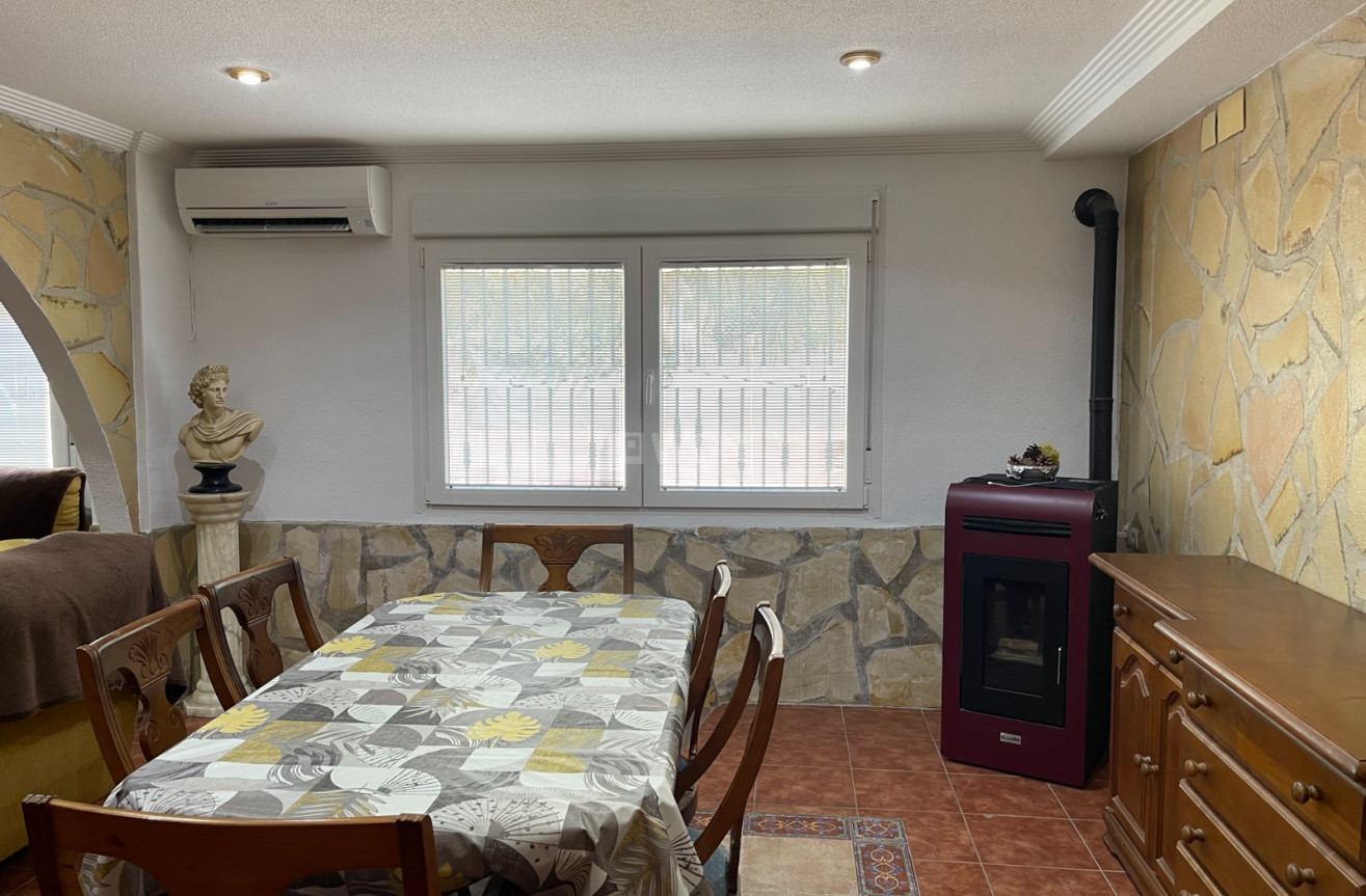 Resale - Villa - Crevillent - Inland