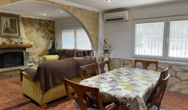 Resale - Villa - Crevillent - Inland