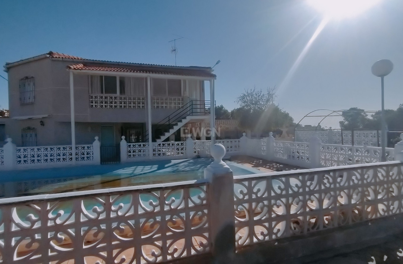 Resale - Villa - Crevillent - Inland