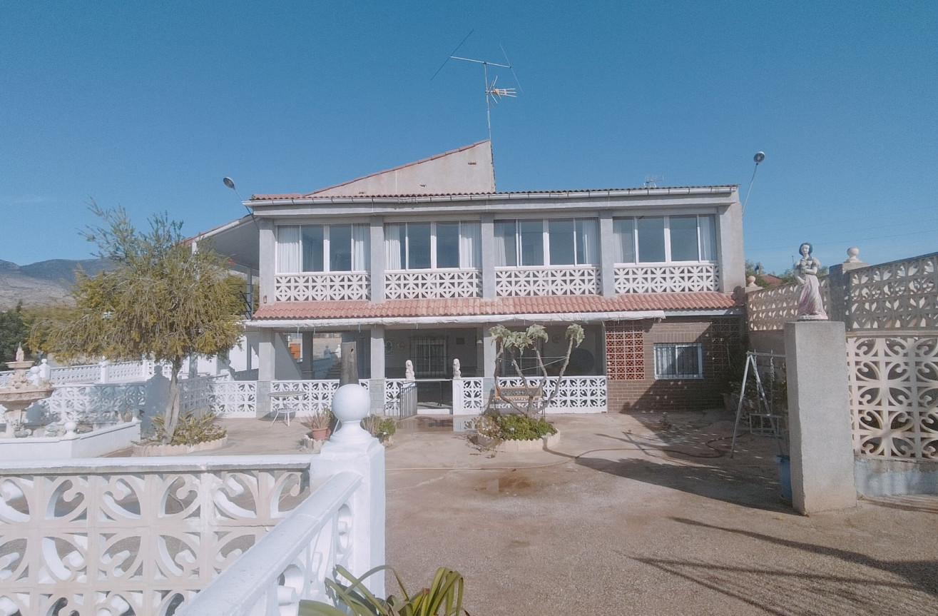 Resale - Villa - Crevillent - Inland