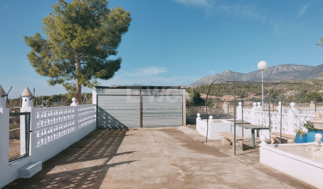 Resale - Villa - Crevillent - Inland