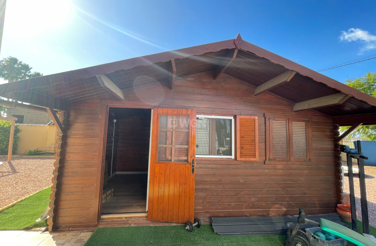 Odsprzedaż - Villa - Catral - Costa Blanca