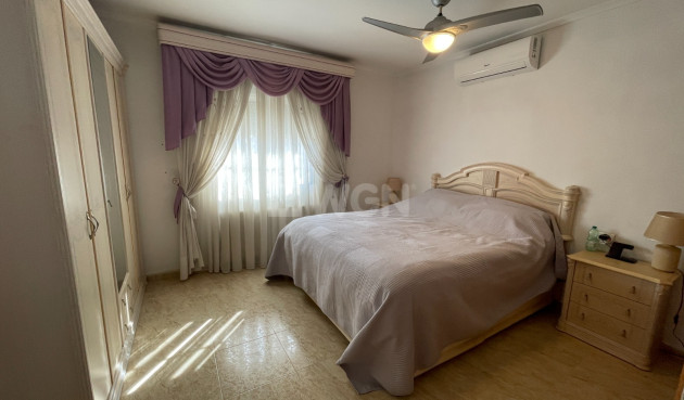 Odsprzedaż - Villa - Catral - Costa Blanca