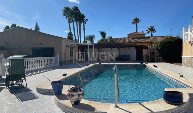 Odsprzedaż - Villa - Catral - Costa Blanca