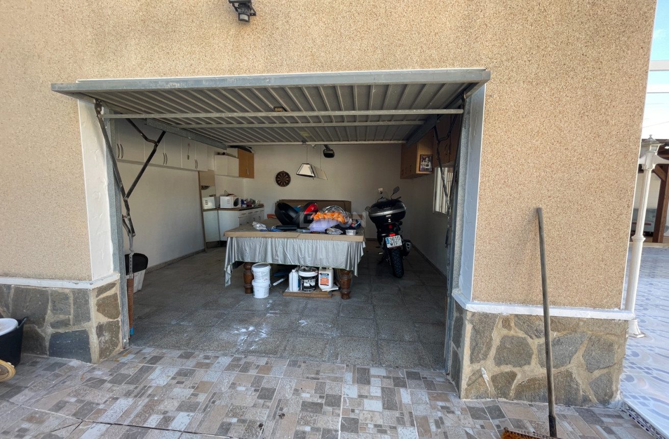 Odsprzedaż - Villa - Catral - Costa Blanca