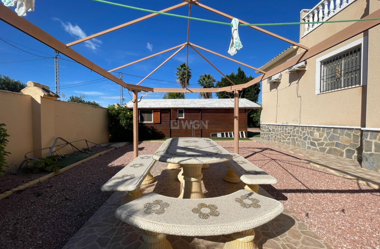 Odsprzedaż - Villa - Catral - Costa Blanca