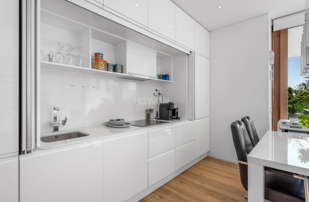 Resale - Apartment / flat - Las Colinas Golf - Costa Blanca