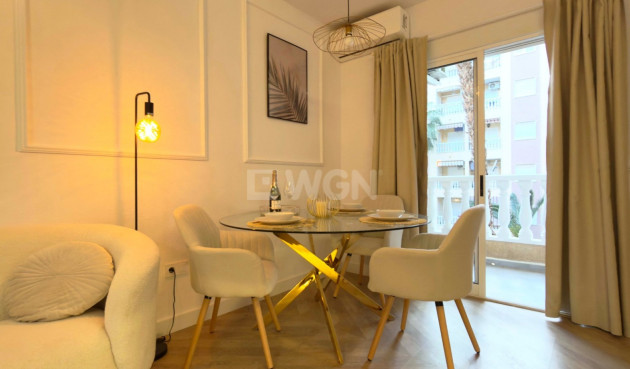 Resale - Apartment / flat - Torrevieja - Costa Blanca