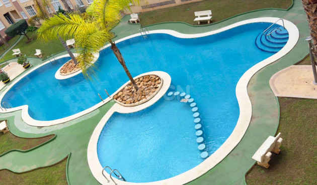 Resale - Apartment / flat - Torrevieja - Costa Blanca