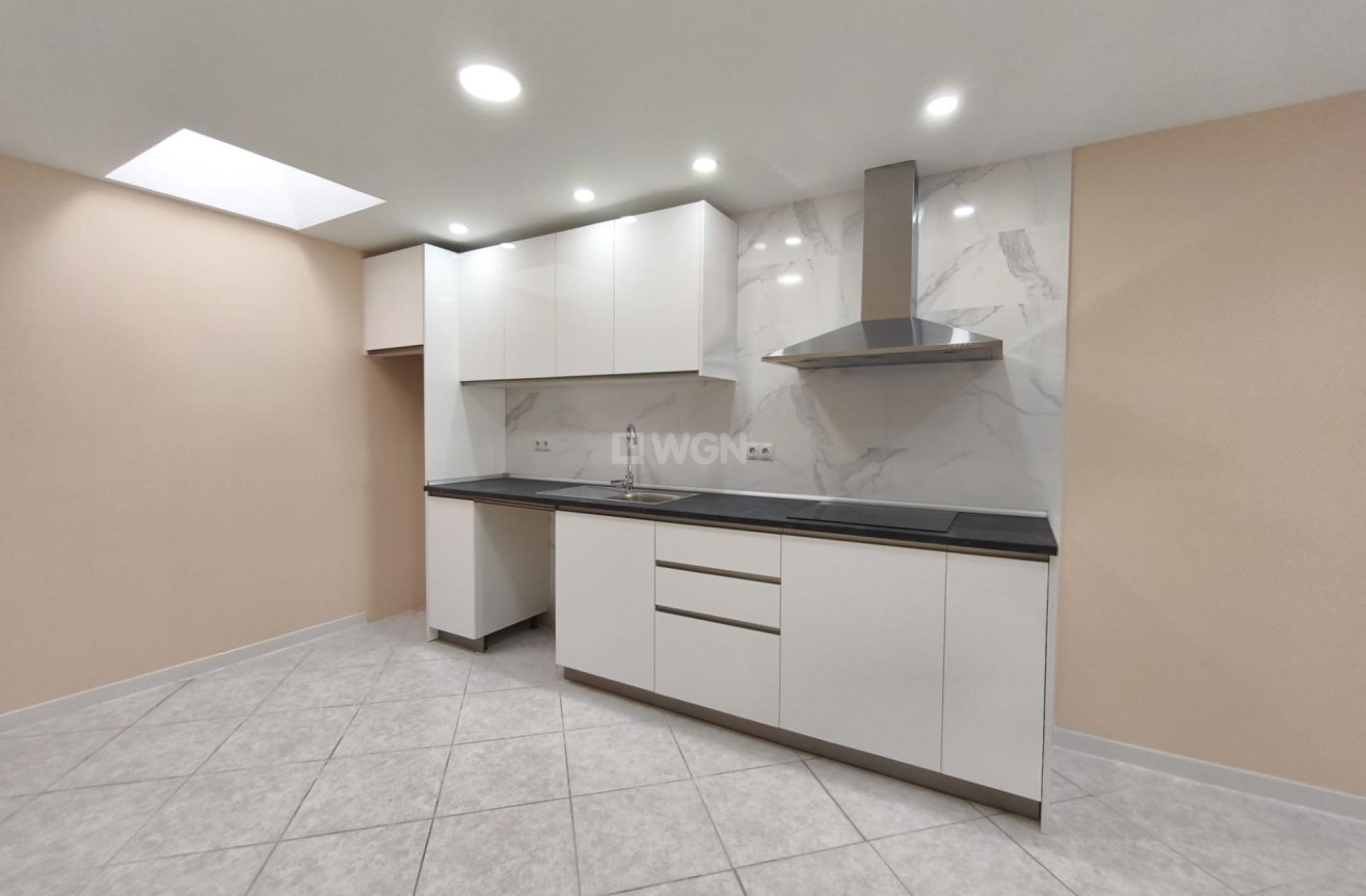 Resale - Bungalow - Torrevieja - La Siesta - El Salado - Torreta