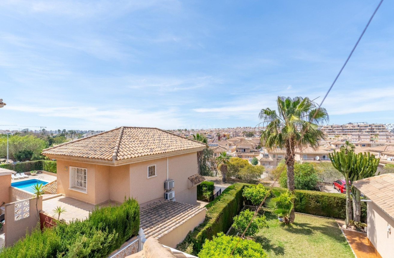 Resale - Townhouse - Torrevieja - Los Balcones - Los Altos del Edén