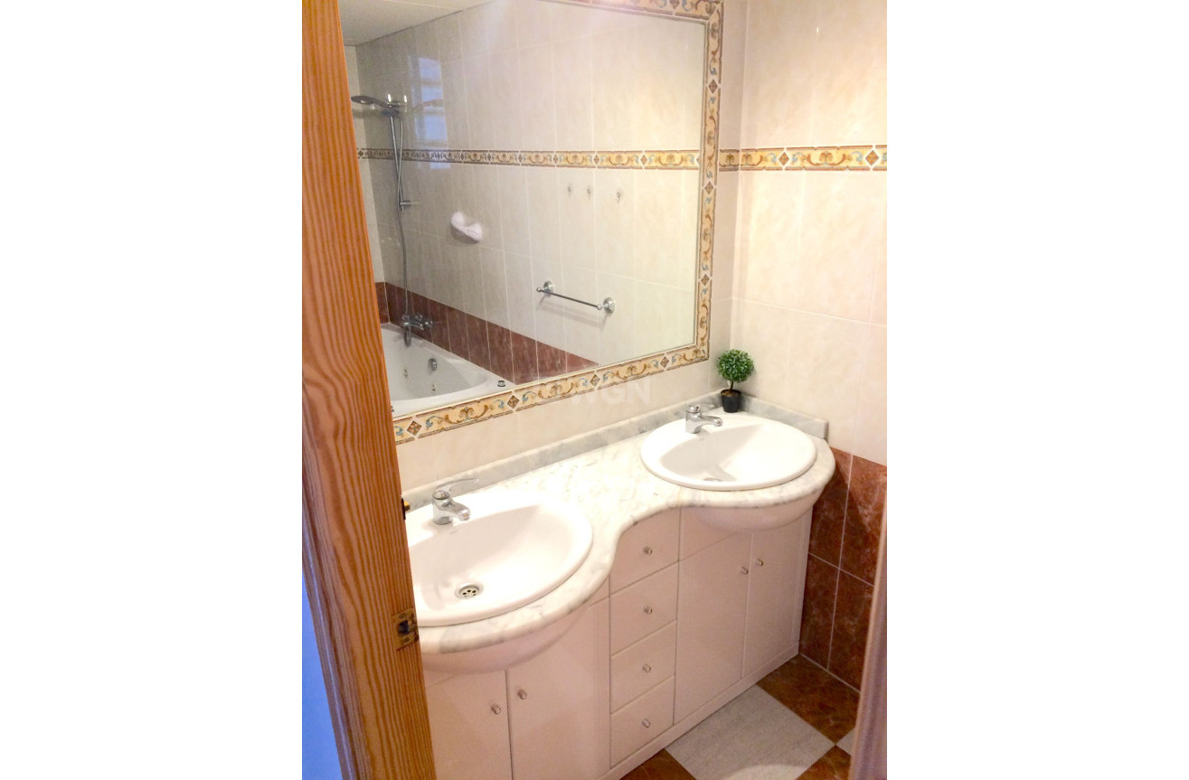 Resale - Townhouse - Playa Flamenca - Costa Blanca