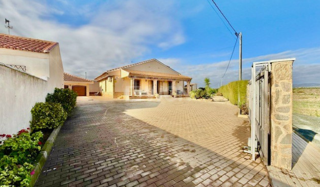 Resale - Villa - Avileses - Inland
