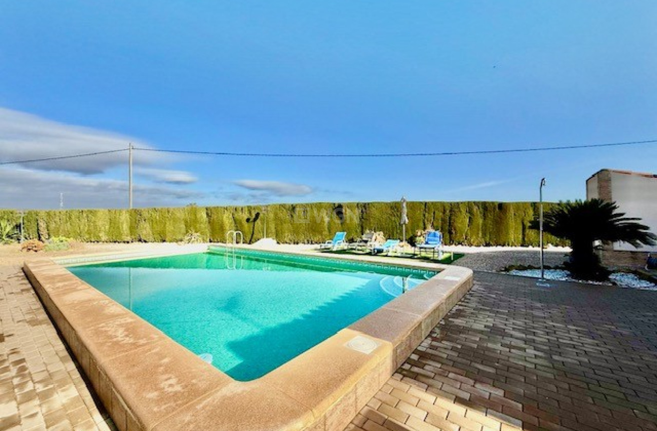 Resale - Villa - Avileses - Inland