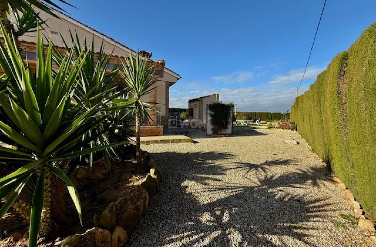 Resale - Villa - Avileses - Inland