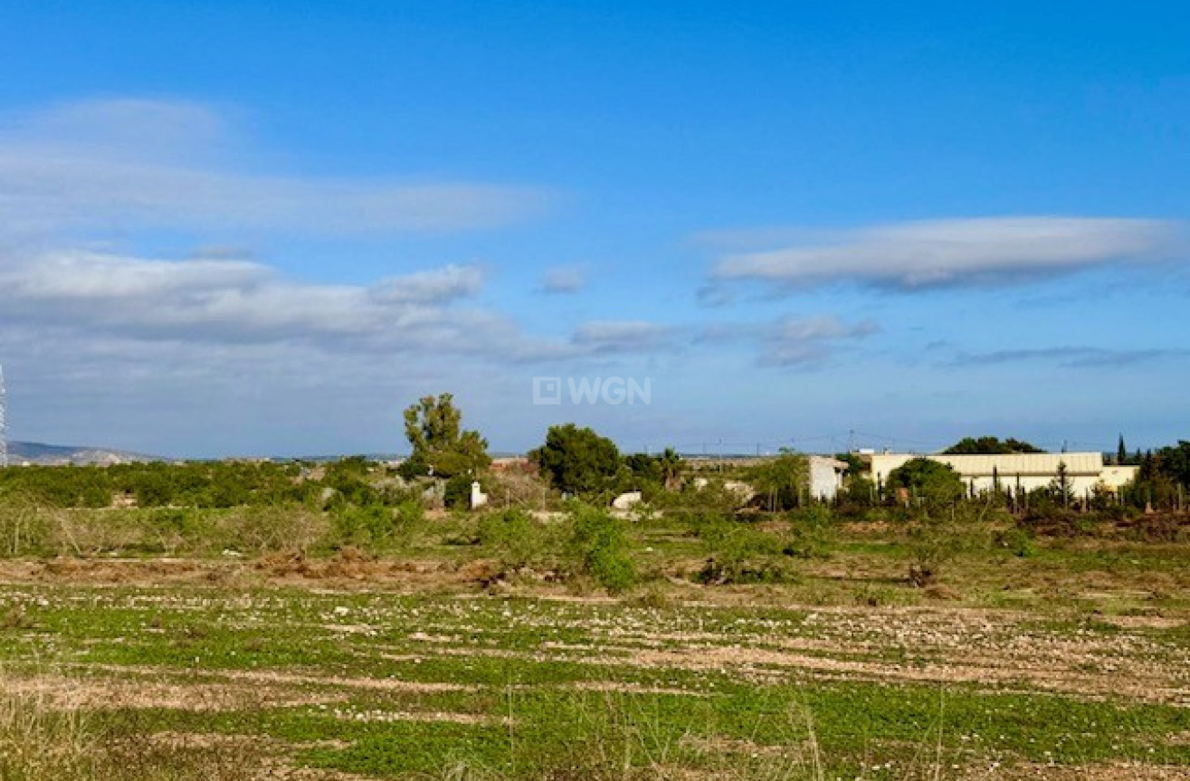 Resale - Villa - Avileses - Inland