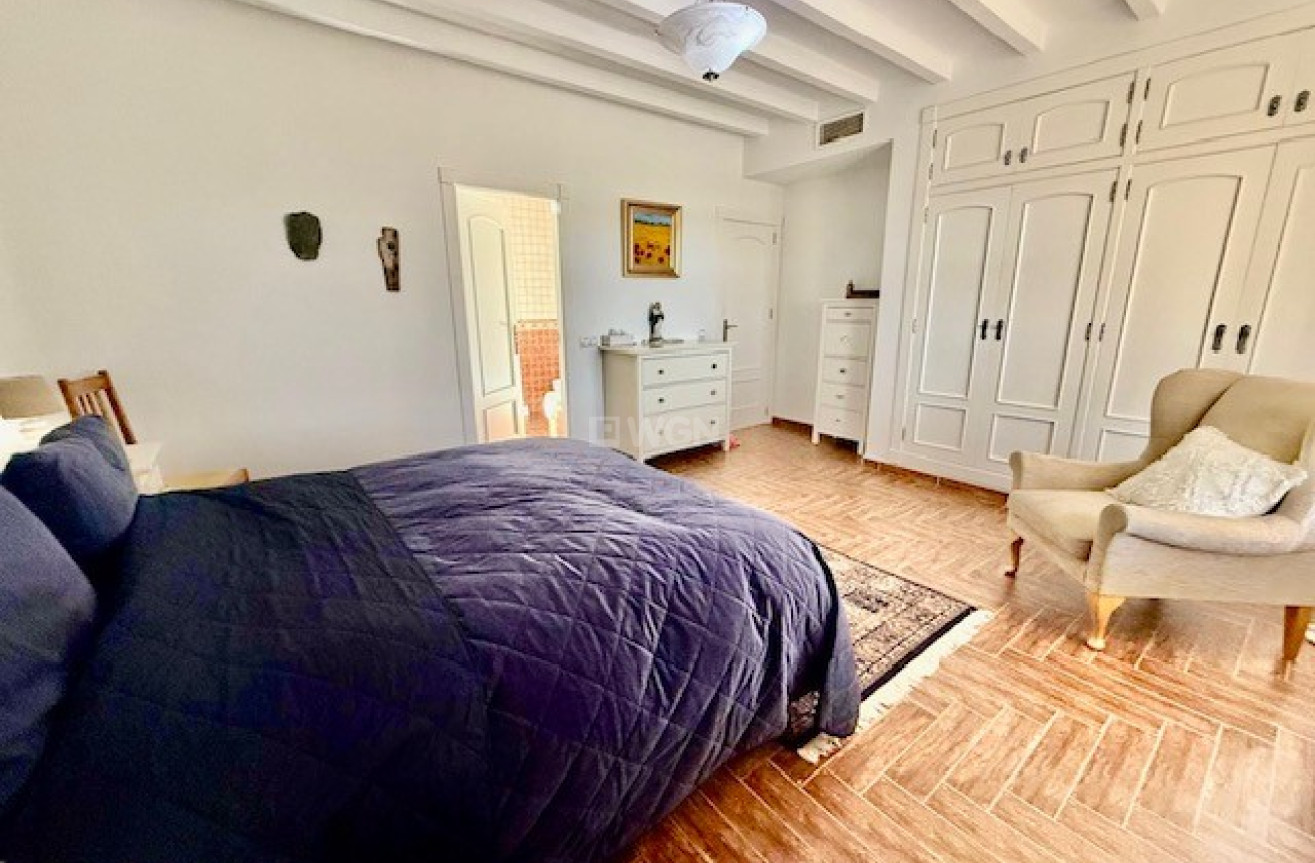 Resale - Villa - Avileses - Inland