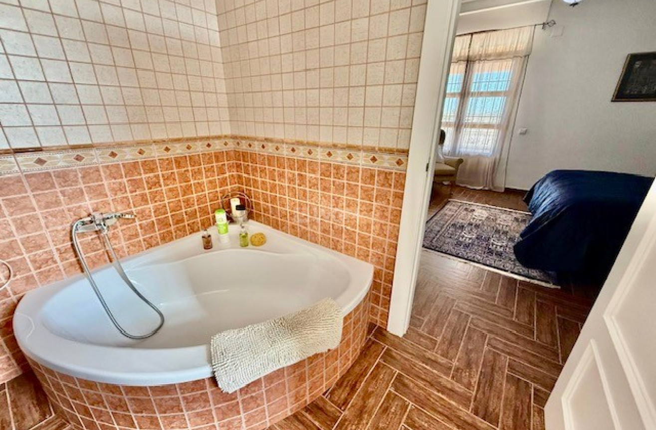 Resale - Villa - Avileses - Inland