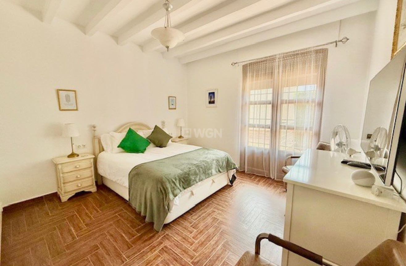 Resale - Villa - Avileses - Inland