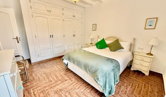 Resale - Villa - Avileses - Inland