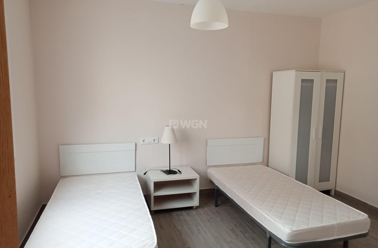 Resale - Apartment / flat - Los Alcázares - Centro