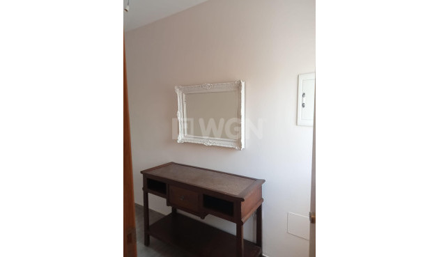 Resale - Apartment / flat - Los Alcázares - Centro