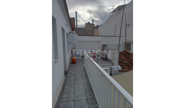 Resale - Apartment / flat - Los Alcázares - Centro
