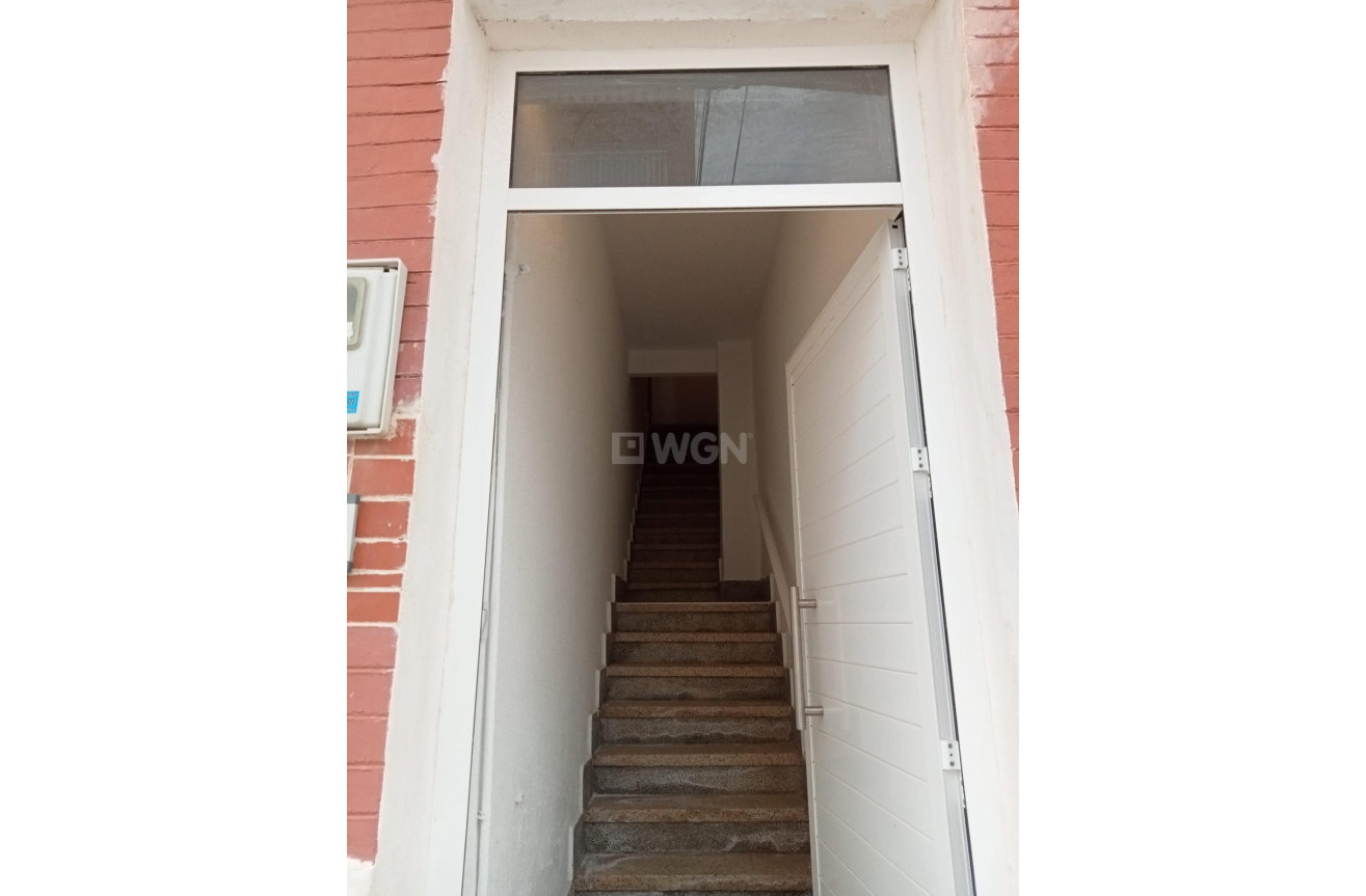 Resale - Apartment / flat - Los Alcázares - Centro