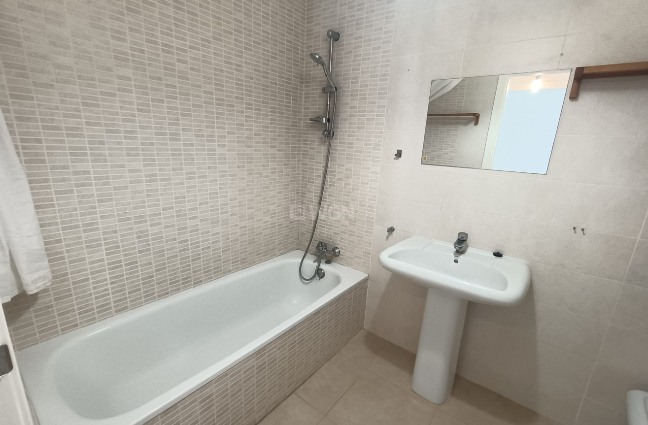 Resale - Apartment / flat - Jesus Pobre - Inland