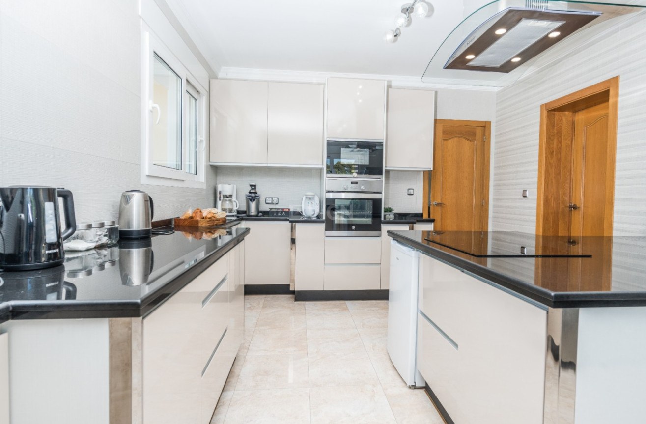 Resale - Villa - Jávea - Costa Blanca