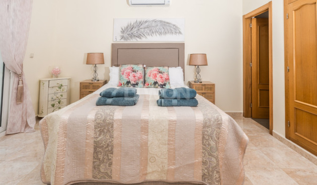 Resale - Villa - Jávea - Costa Blanca