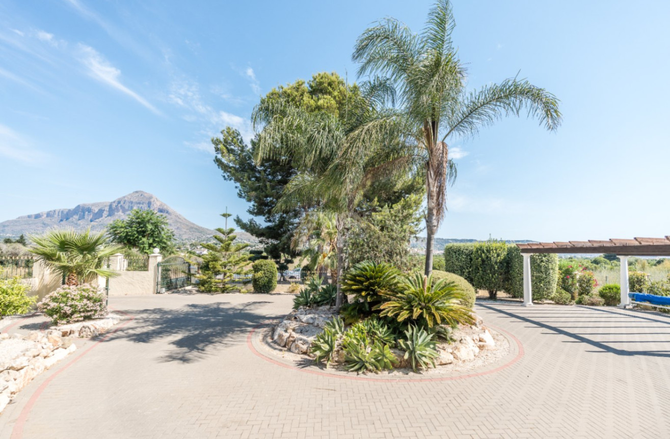 Resale - Villa - Jávea - Costa Blanca