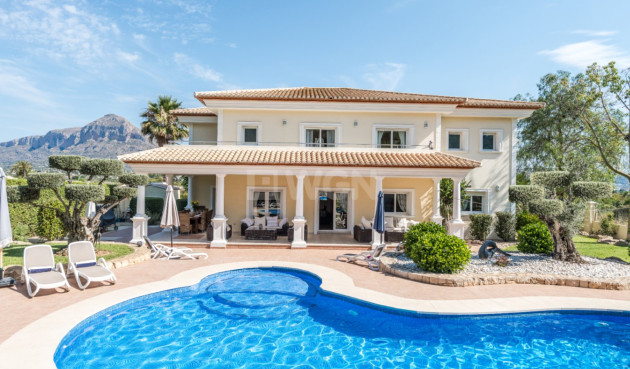 Resale - Villa - Jávea - Costa Blanca