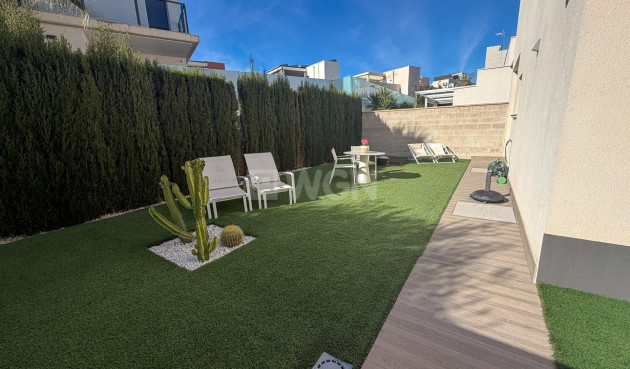 Odsprzedaż - Villa - San Miguel de Salinas - Bellavista