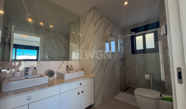 Odsprzedaż - Villa - San Miguel de Salinas - Bellavista