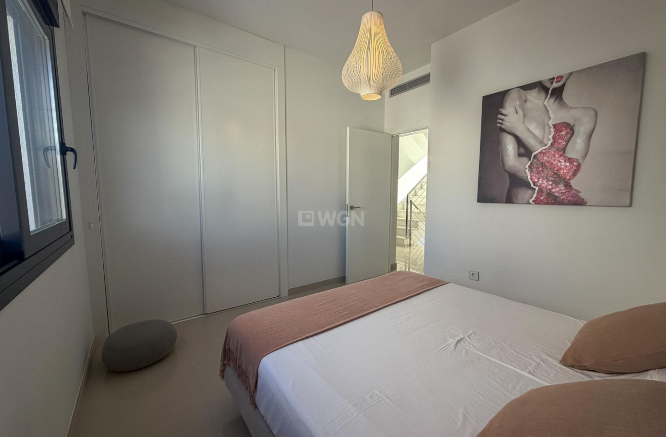 Odsprzedaż - Villa - San Miguel de Salinas - Bellavista