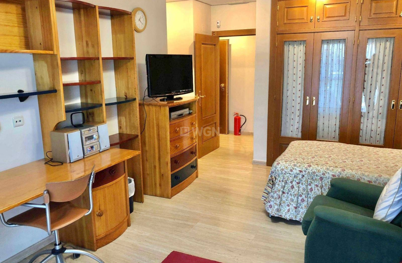 Resale - Villa - El Palmar