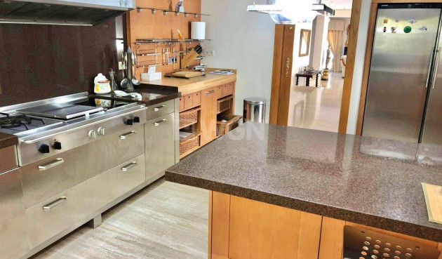 Resale - Villa - El Palmar