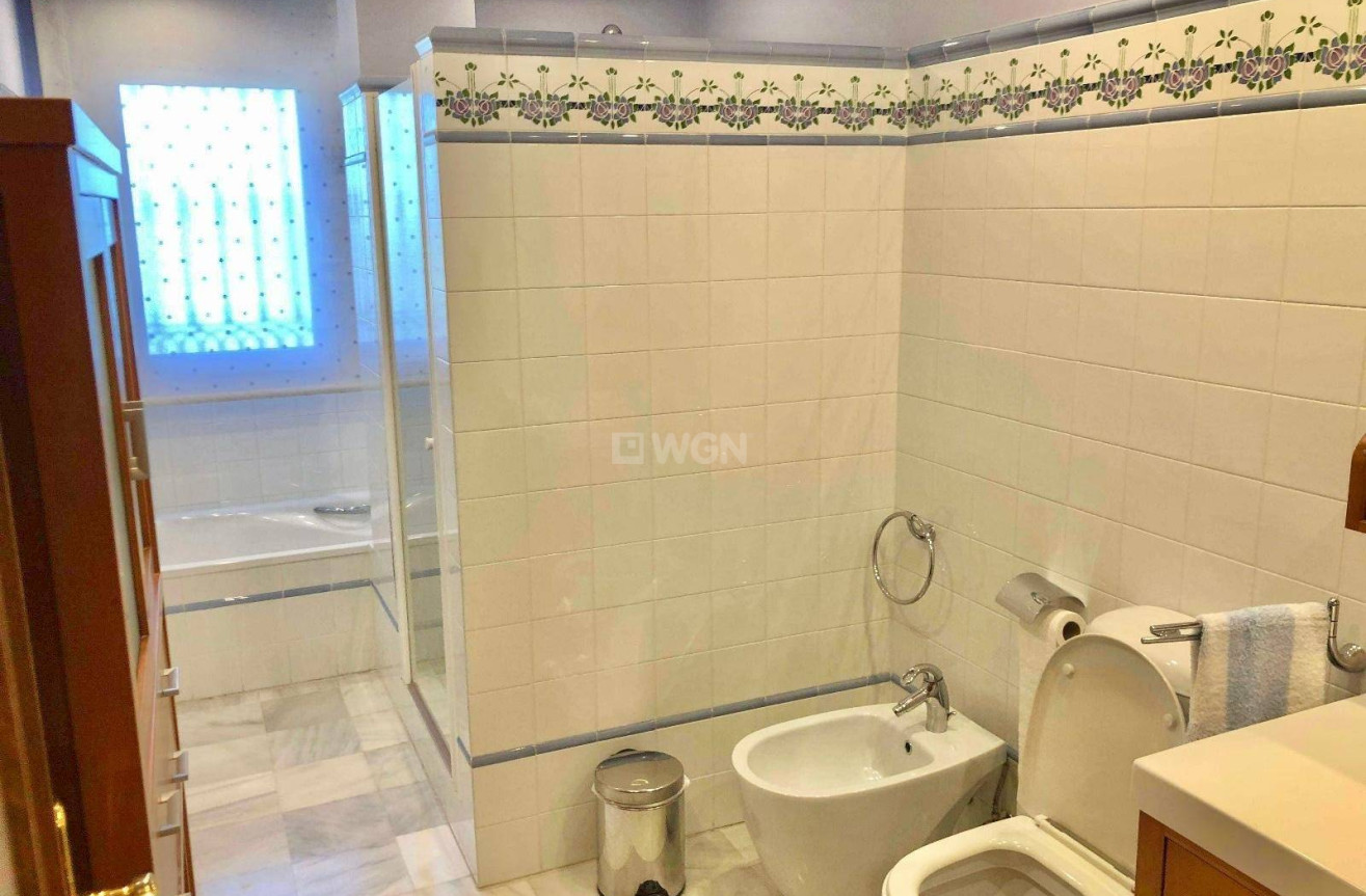 Resale - Villa - El Palmar