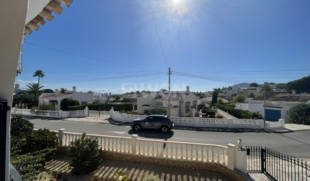 Odsprzedaż - Villa - Alfas del Pí - Costa Blanca