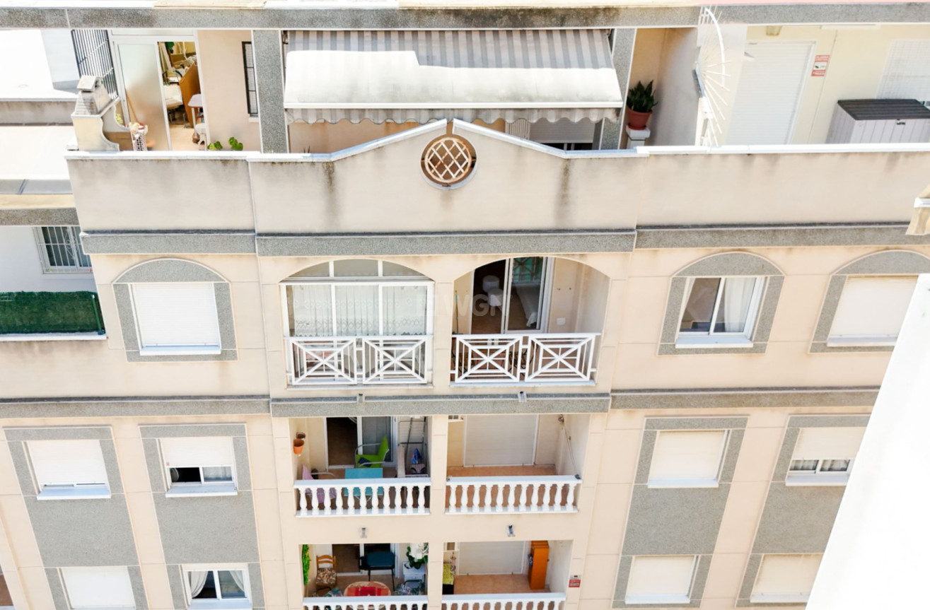 Resale - Apartment / flat - Torrevieja - Costa Blanca
