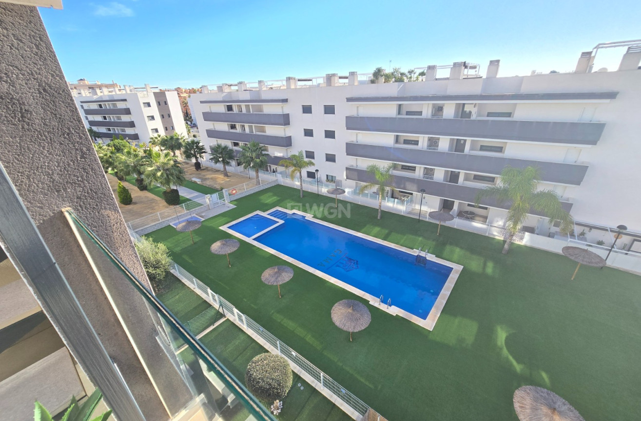 Wiederverkauf - Wohnung - Orihuela Costa - Costa Blanca