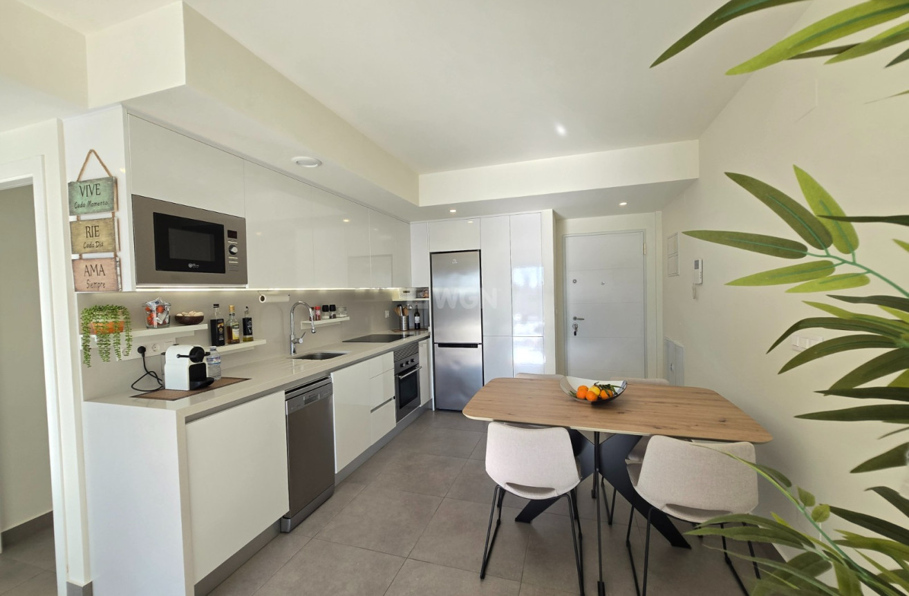 Wiederverkauf - Wohnung - Orihuela Costa - Costa Blanca