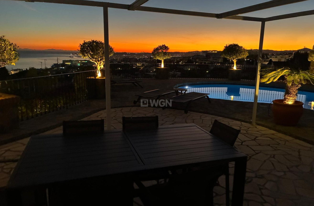 Reventa - Villa - La Capellania - Inland