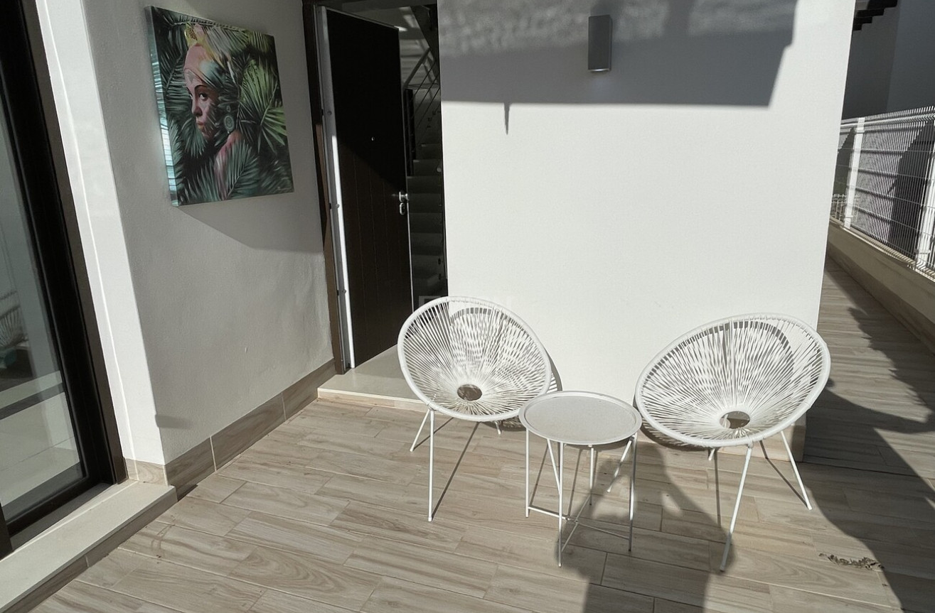 Odsprzedaż - Villa - Villamartin