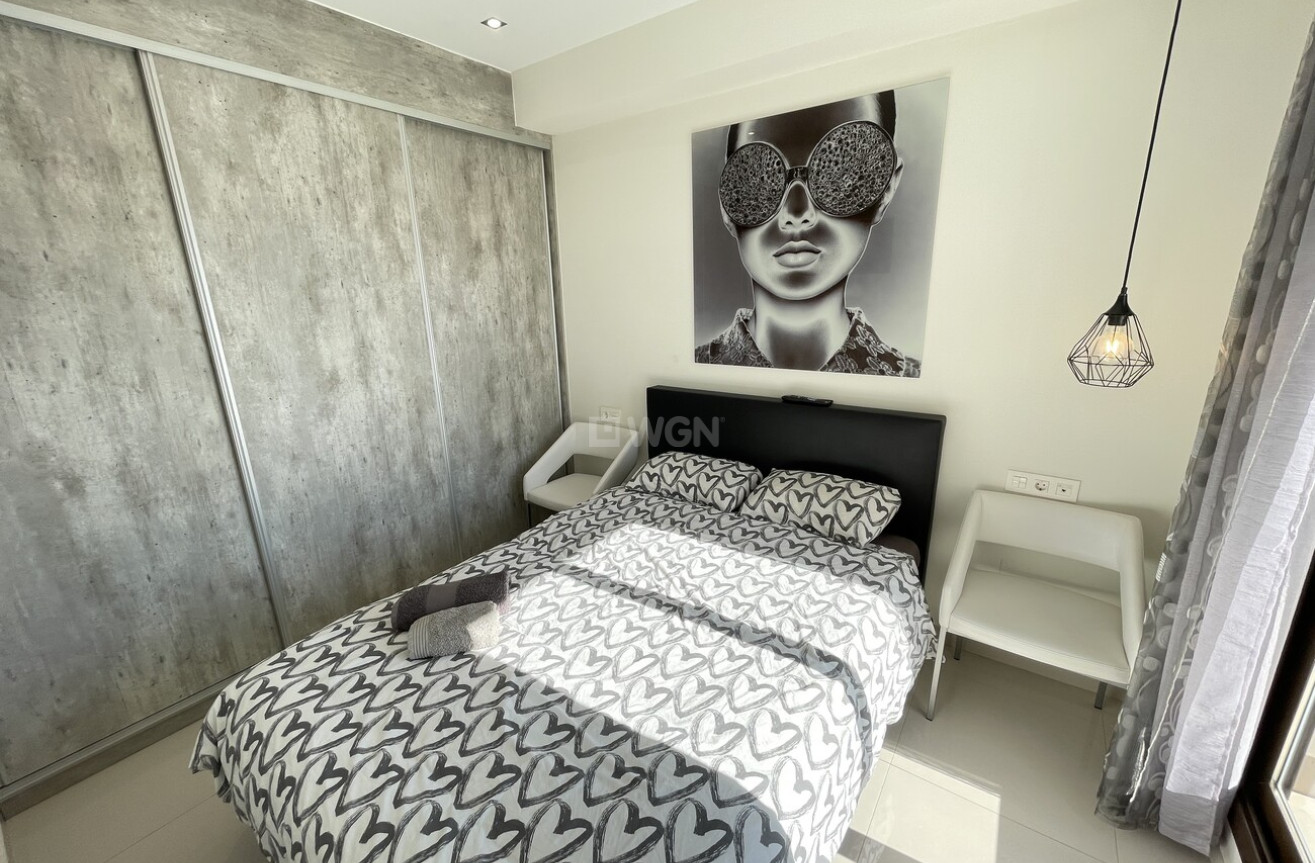 Odsprzedaż - Villa - Villamartin