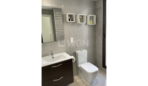 Odsprzedaż - Villa - Villamartin