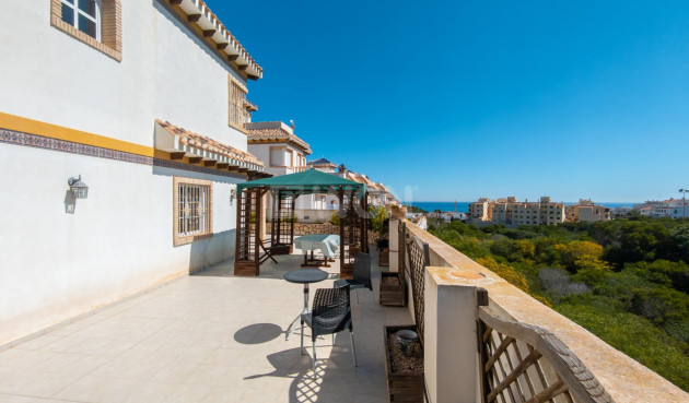 Odsprzedaż - Villa - Torrevieja - La Mata