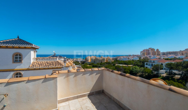 Odsprzedaż - Villa - Torrevieja - La Mata